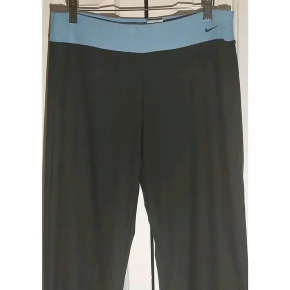 Women's Nike Pants Black Straight Leg Yoga Athleisure Stretch Bottoms - Medium - Picture 3 of 6